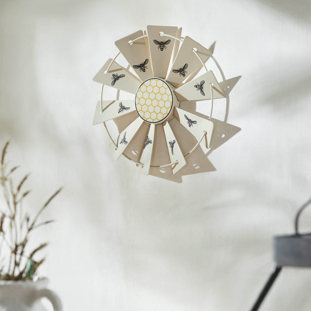 Wall Hanging Metal