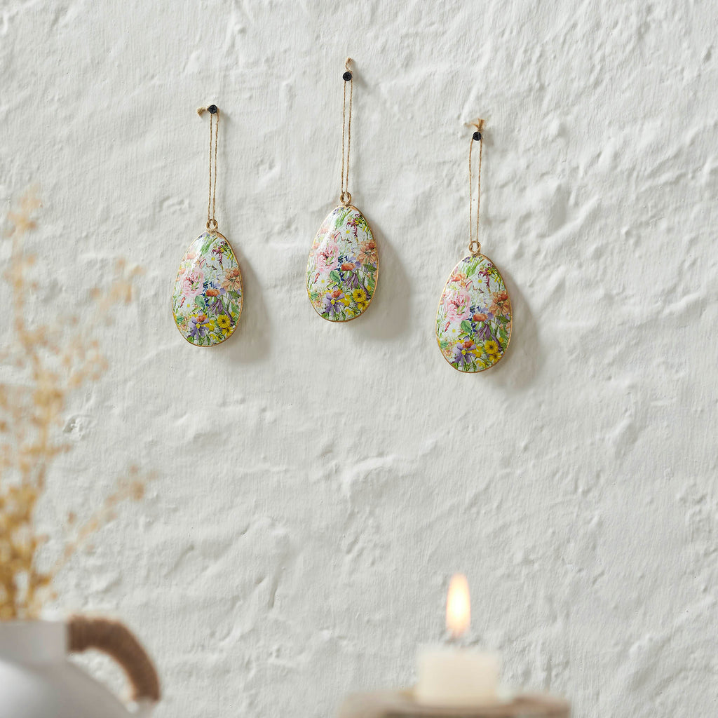 Ornament Metal